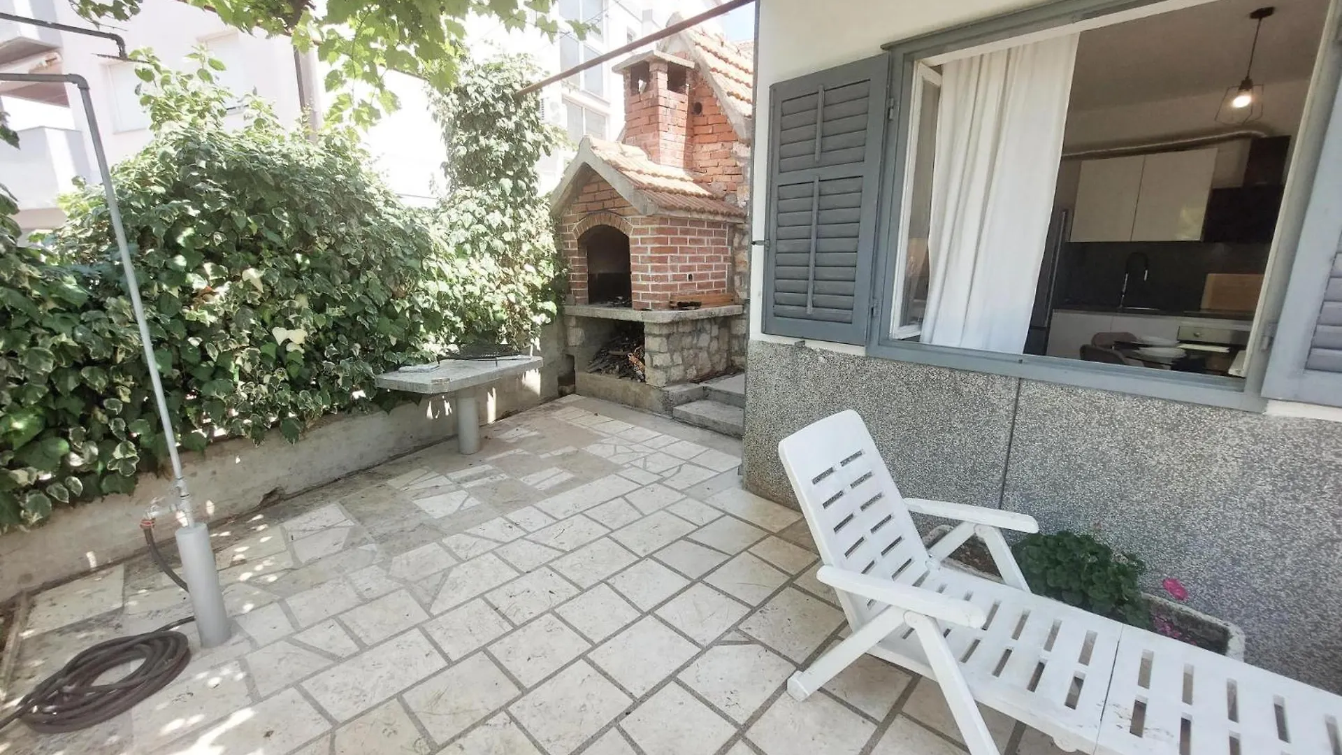 Apartment Lidija
